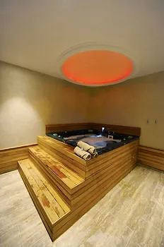The Elysium Thermal And 4*